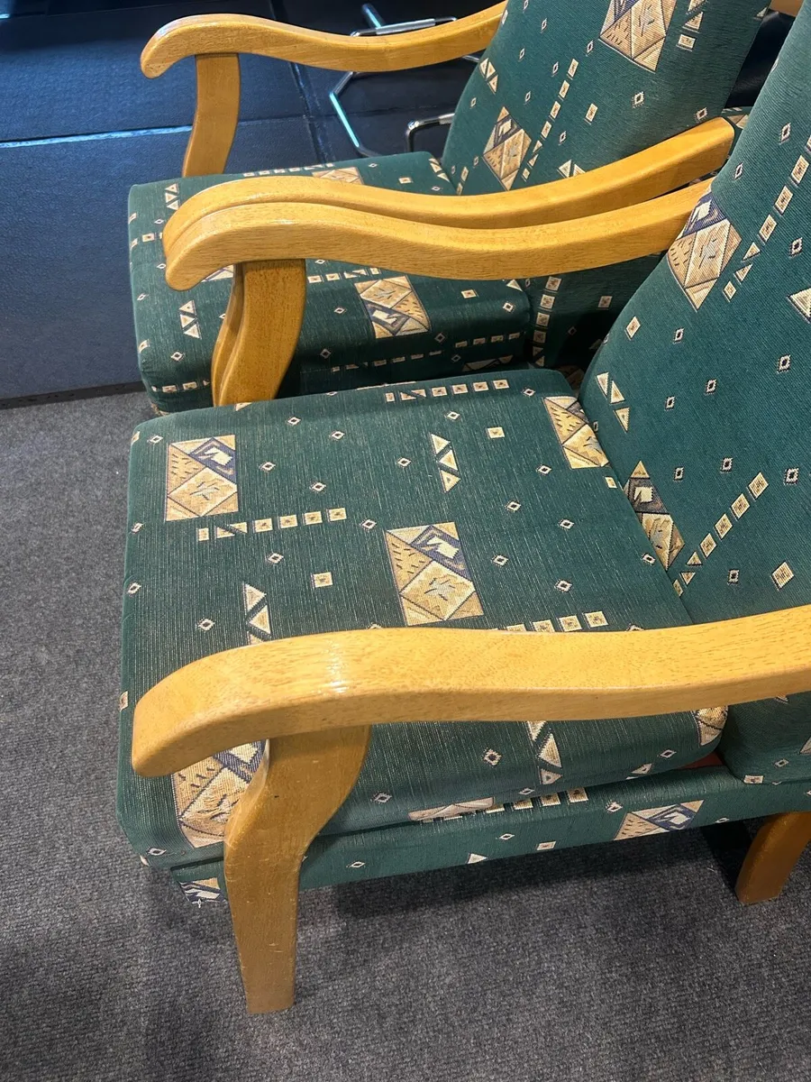 Pair orthopaedic Fireside armchairs and couch - Image 4