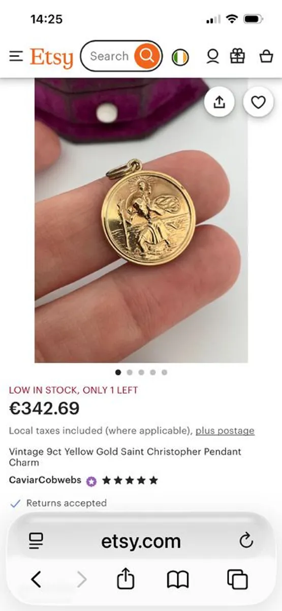 Vintage gold bracelet and charms - Image 2