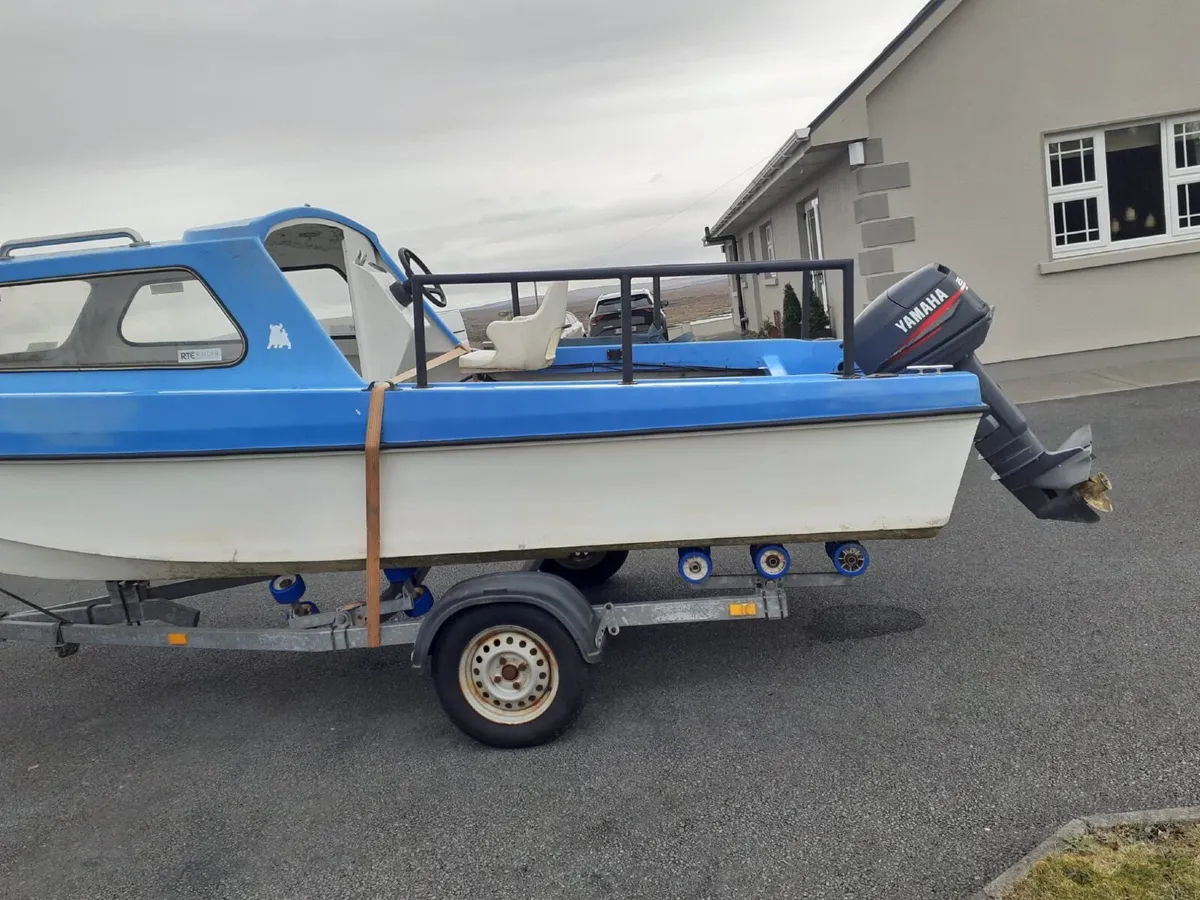 17 foot Dory boat - Image 4