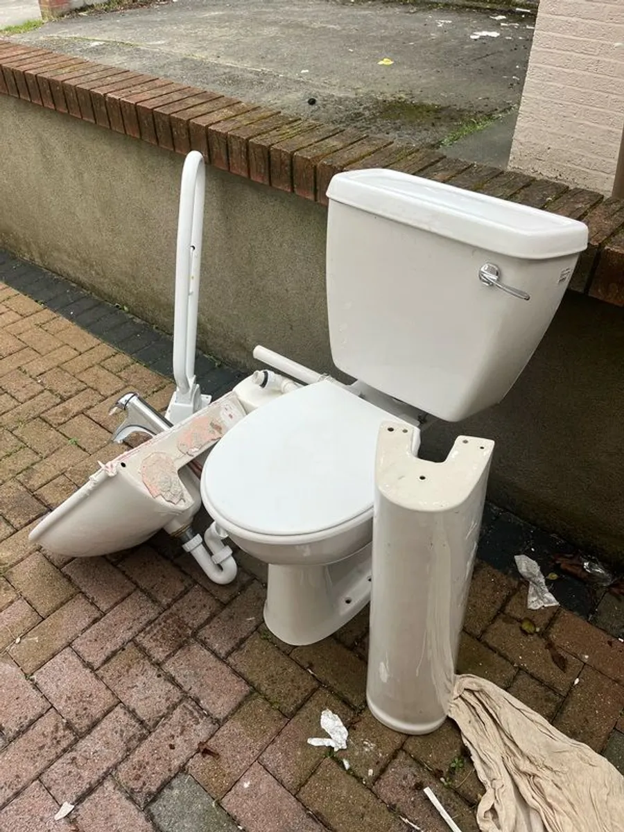 bathroom suit - Image 2