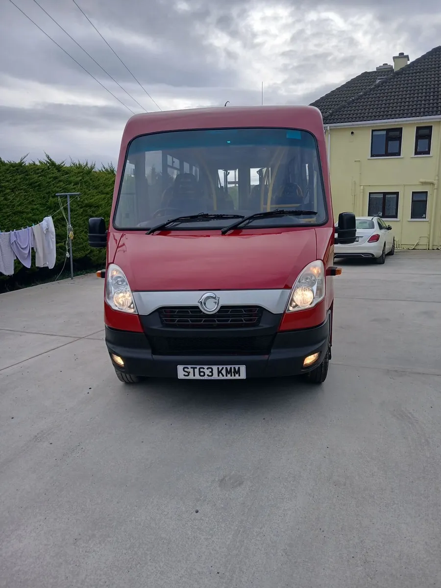 132 iveco 32 seater - Image 3