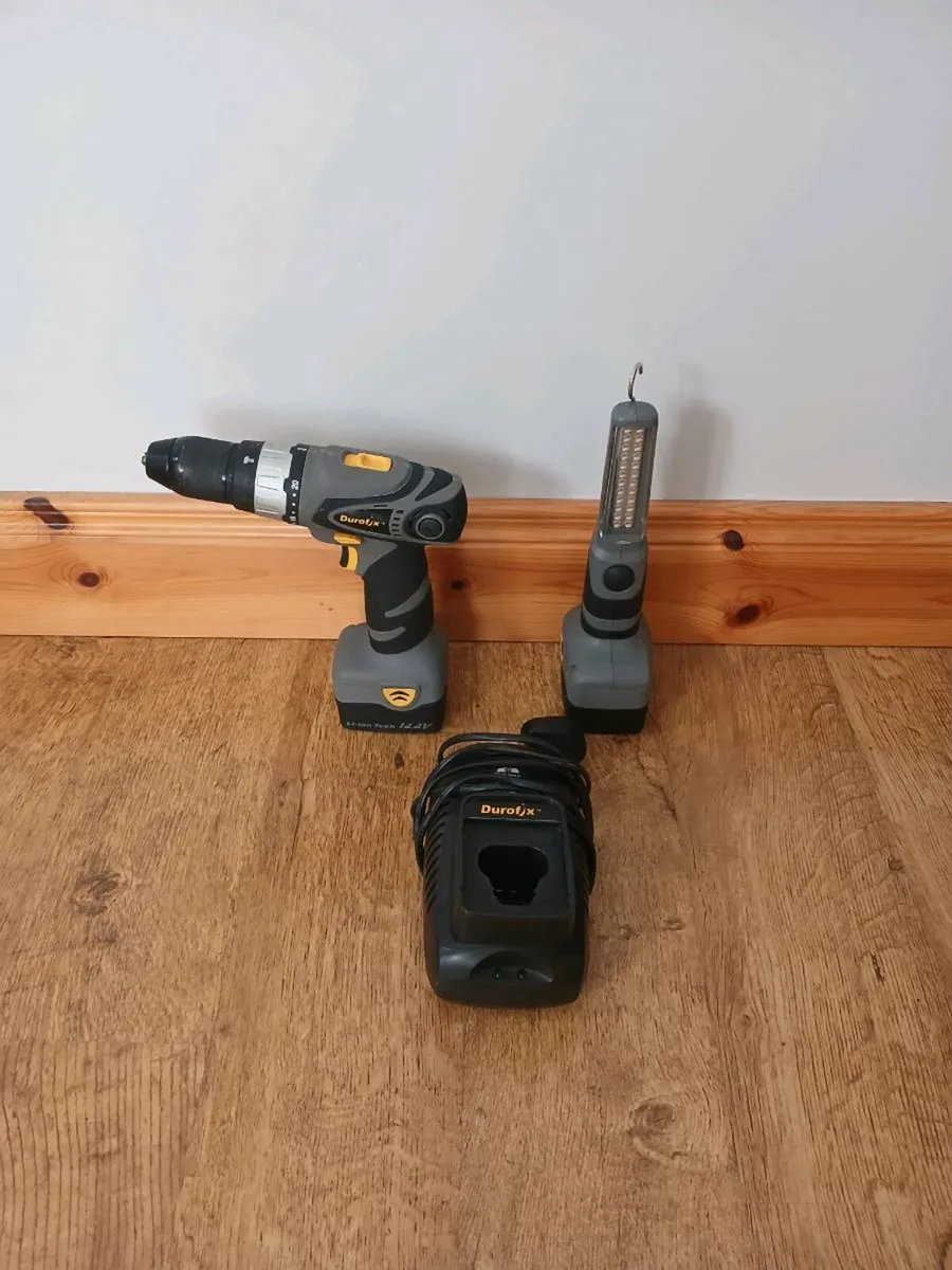 Cordless 14.4v drill and torch - Image 1