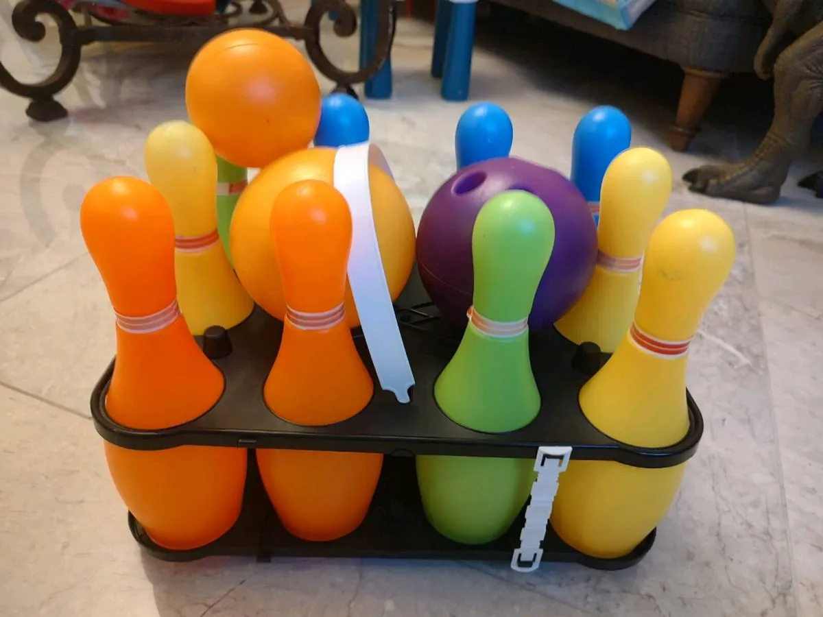 Bowling Pins and balls- plastic