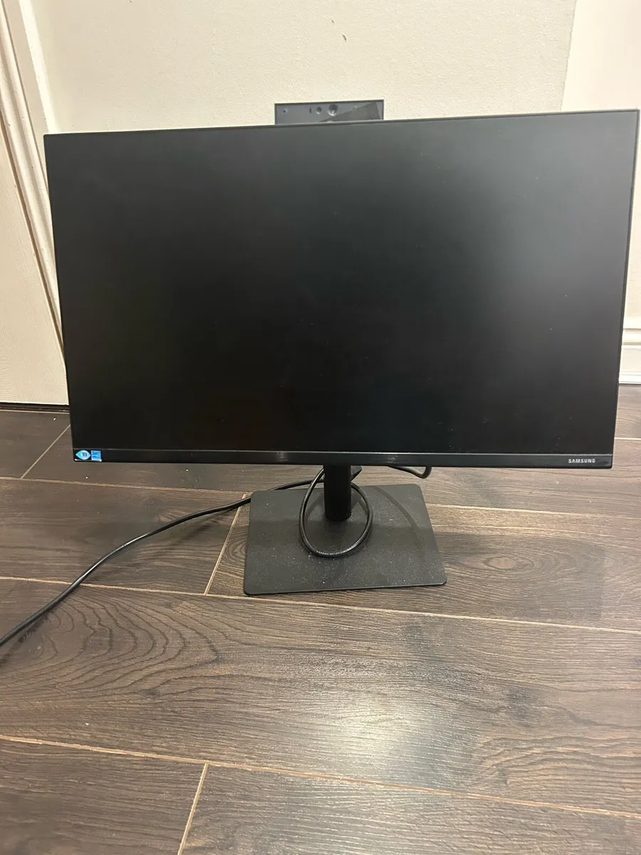 Samsung Monitor - Image 2