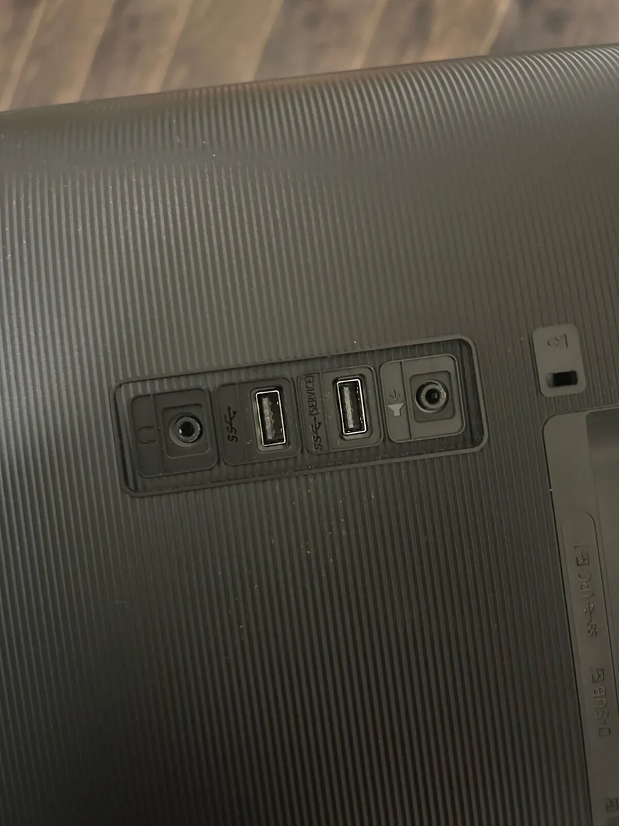 Samsung Monitor - Image 3