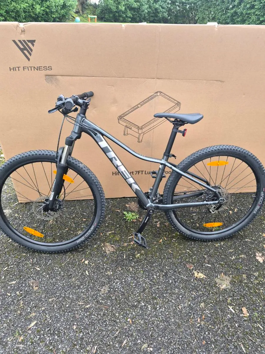 Women's bike - Image 1