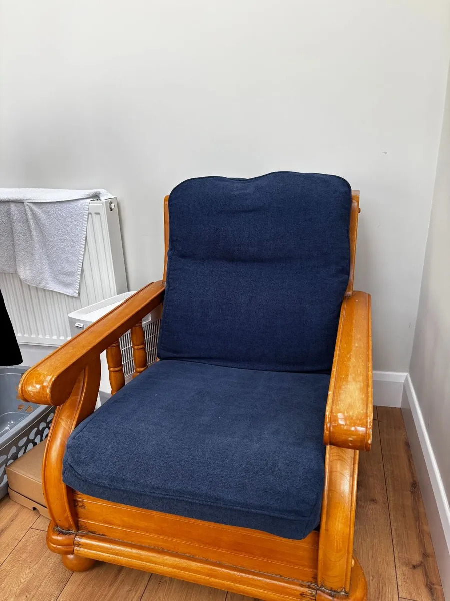 Comfortable Lounge Chair