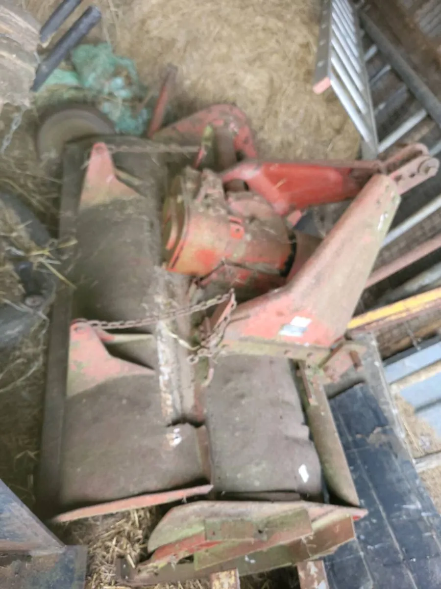 Potatoe sowing equipment - Image 1