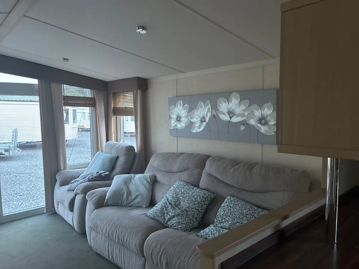 BEST SELLERS FOR A REASON - Image 3