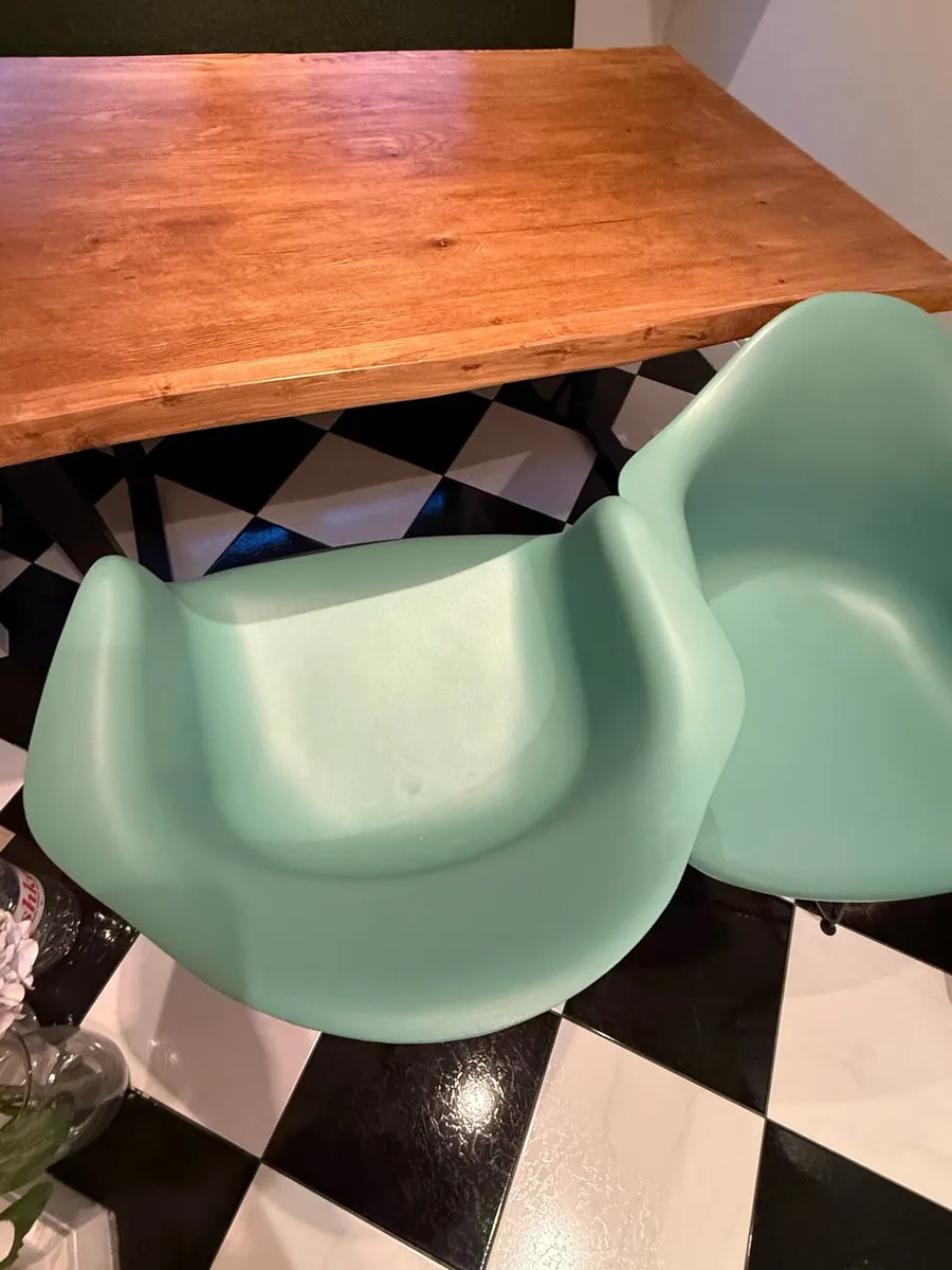 Green plastic and black metal chair set of 2 - Image 4