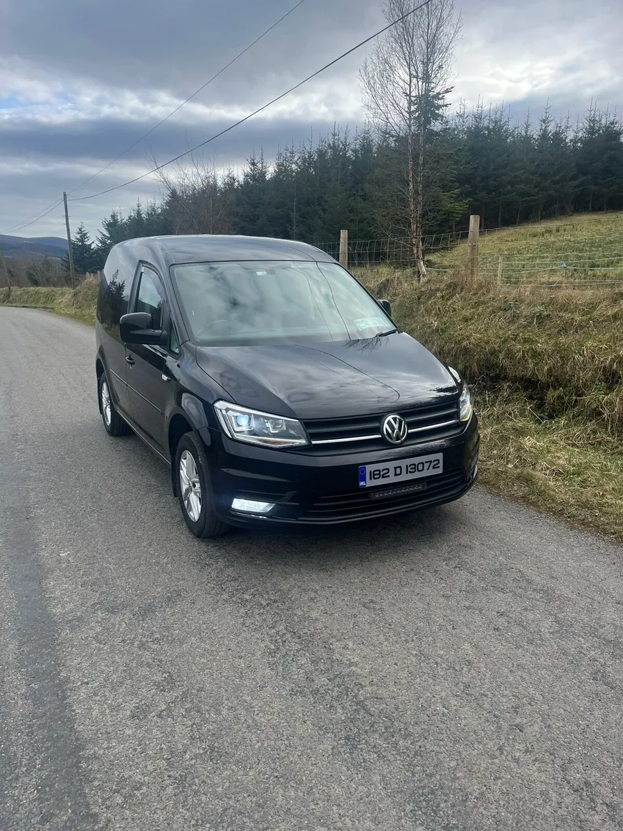 2018 Volkswagen Caddy Highline - Image 2