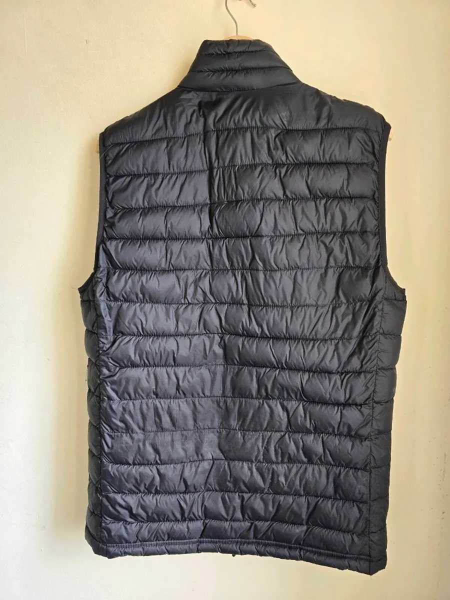 Black quilted puffer gilet - Image 2