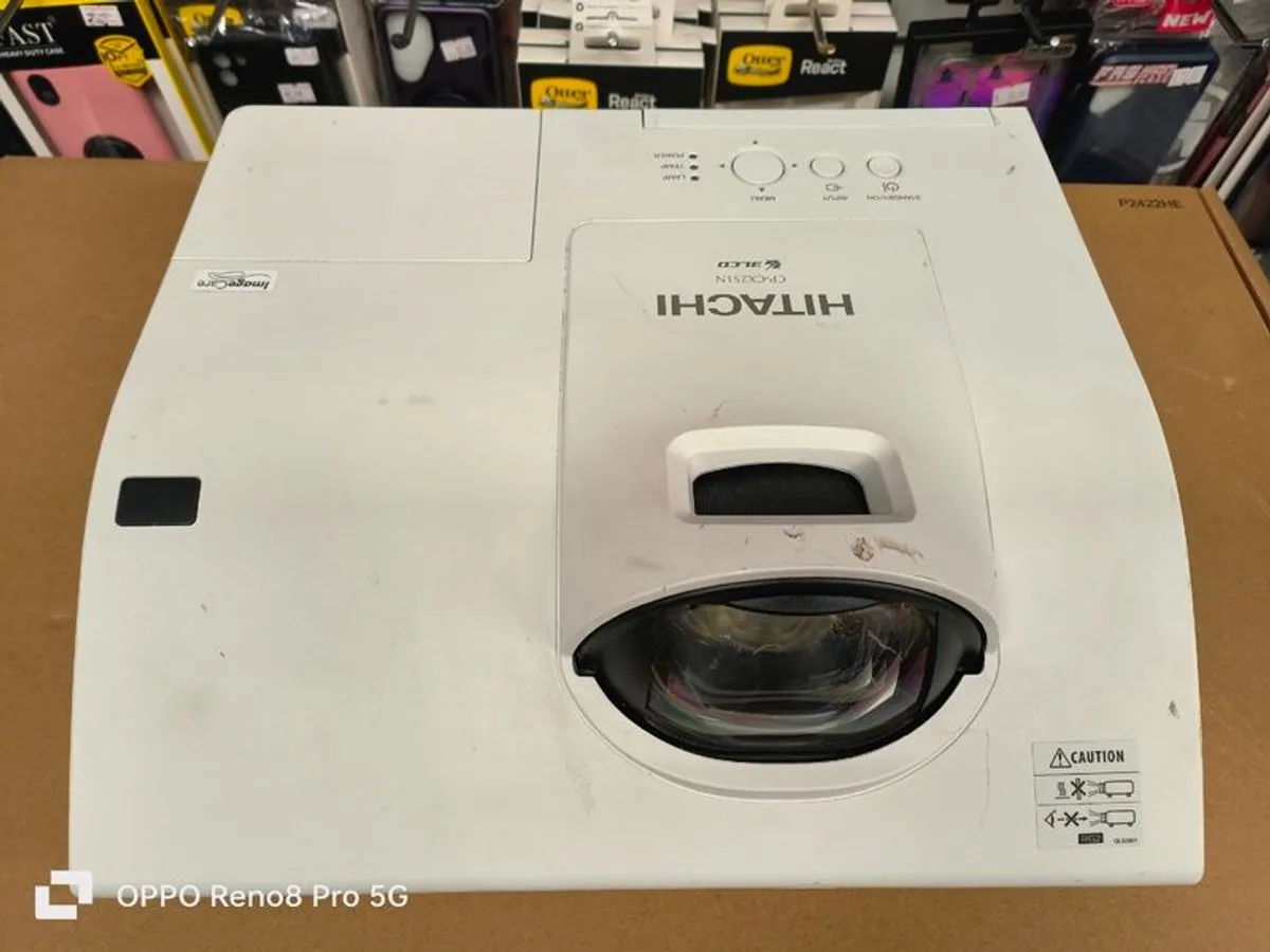 Hitachi CP-CX251N 3LCD Short Throw HDMI Home Cinema Projector , Low 2685 Hours - Image 3