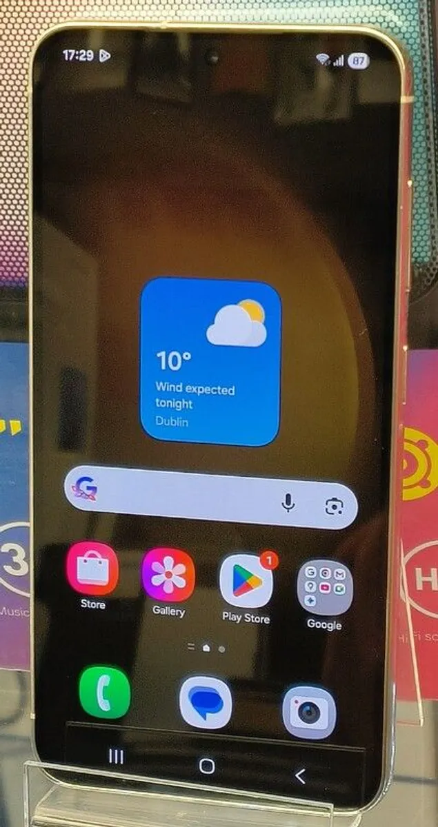 Samsung S23 128GB Dual Sim Unlocked Like New - Image 4