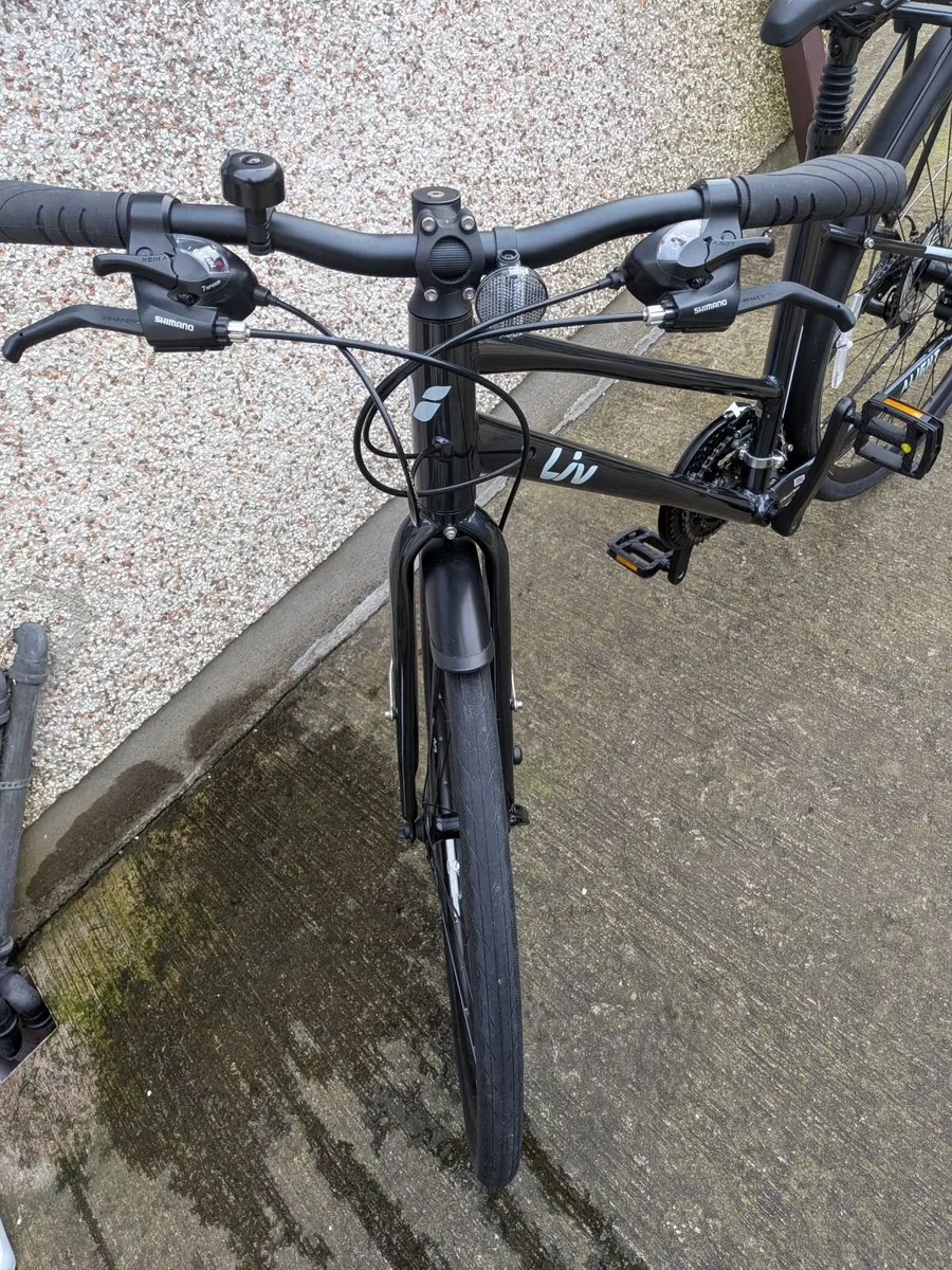 Liv Giant hybrid bicycle - Image 3