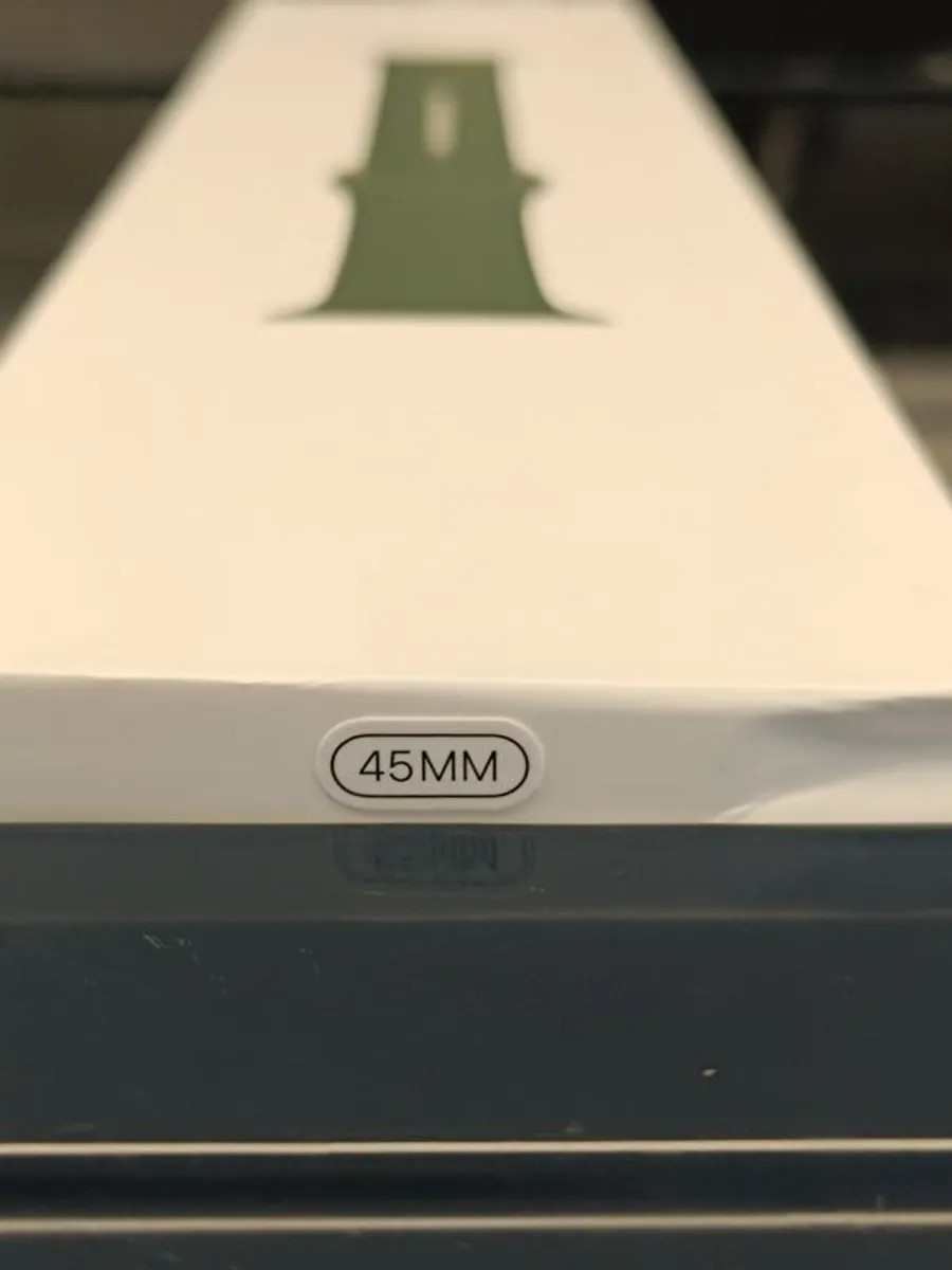 Apple Watch Sports Band 45MM New Original - Image 2