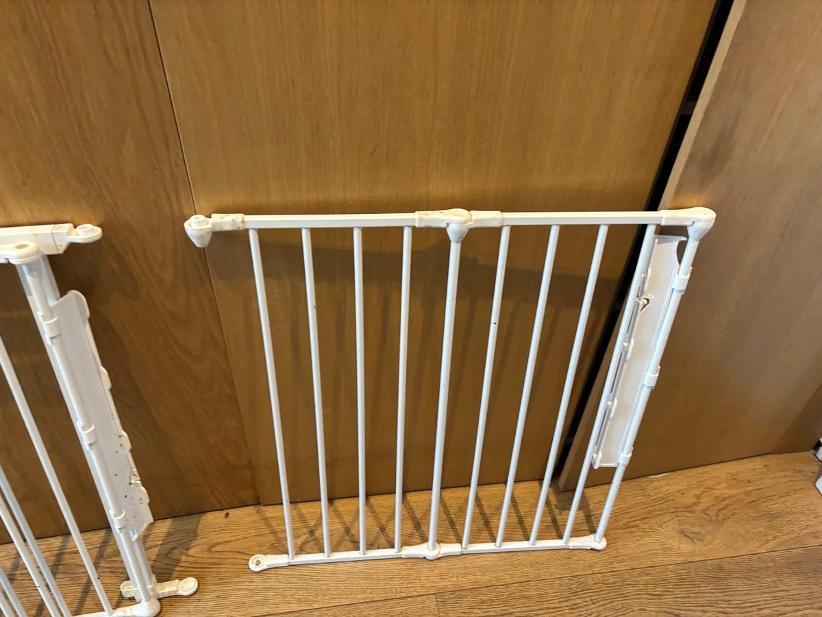 Free Fire gates - Image 2