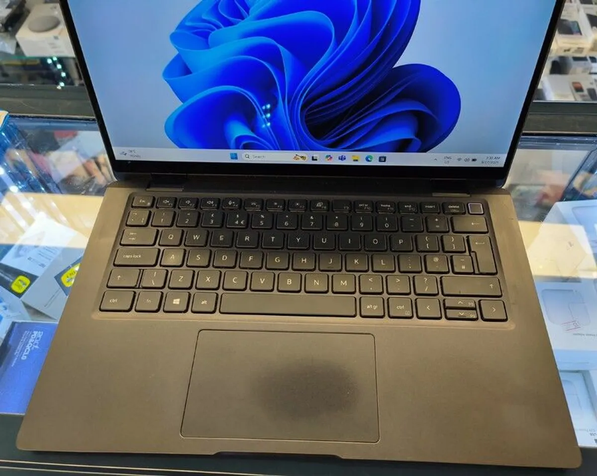 2-in-1 Convertible Dell Latitude 7420, 14" FHD Touchscreen, Core i7-1185.G7, 16GB RAM, 512GB SSD, Windows 11 Pro (Touch Screen) - Image 4