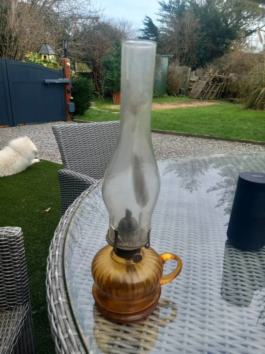 Antique amber glass oil lamp w/ handle, D18 - Image 2