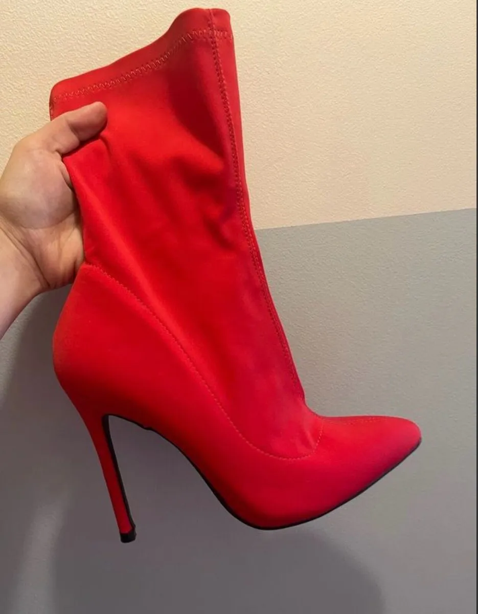 women boots - Image 1