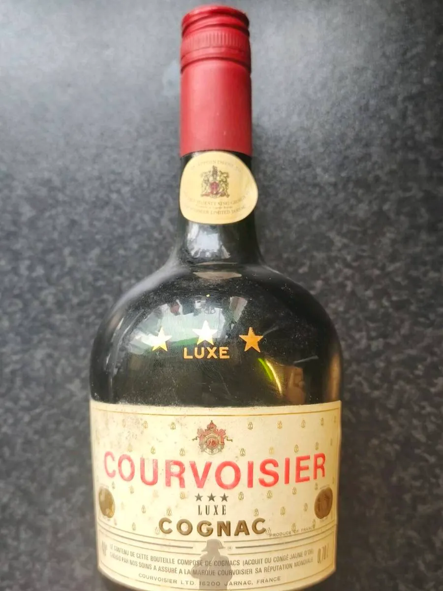 Courvoisier brandy - Image 1