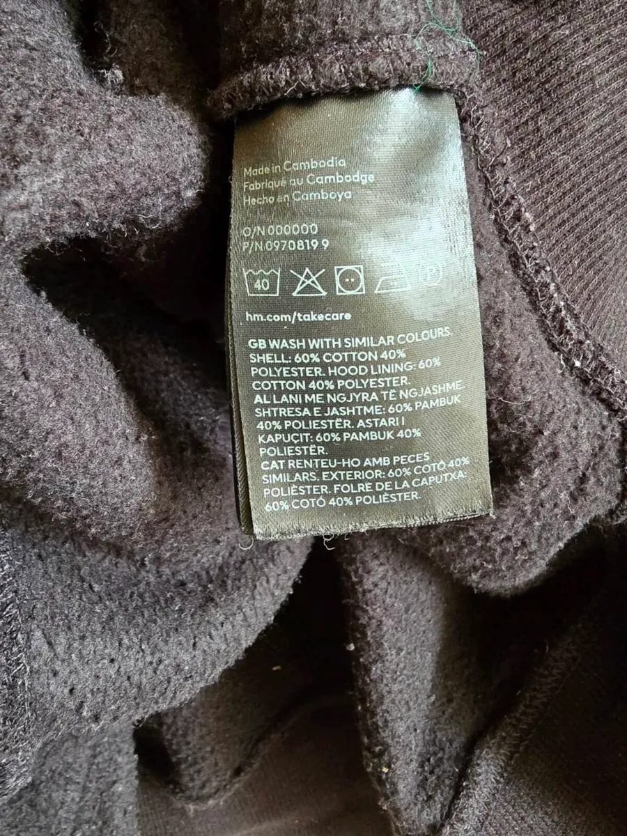 H&M Black Hoodie – Men’s XL Oversized Pullover - Image 4