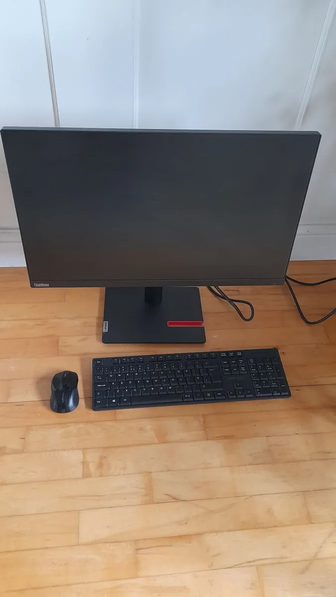 Lenovo 24" Monitor with wireless keyboard & mouse - Image 1