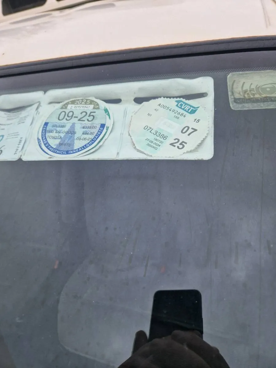 Toyota fridge van - Image 4