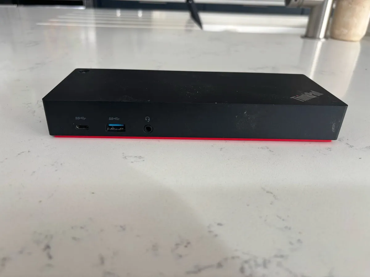 Lenovo Thinkpad Docking station 4K - Image 1