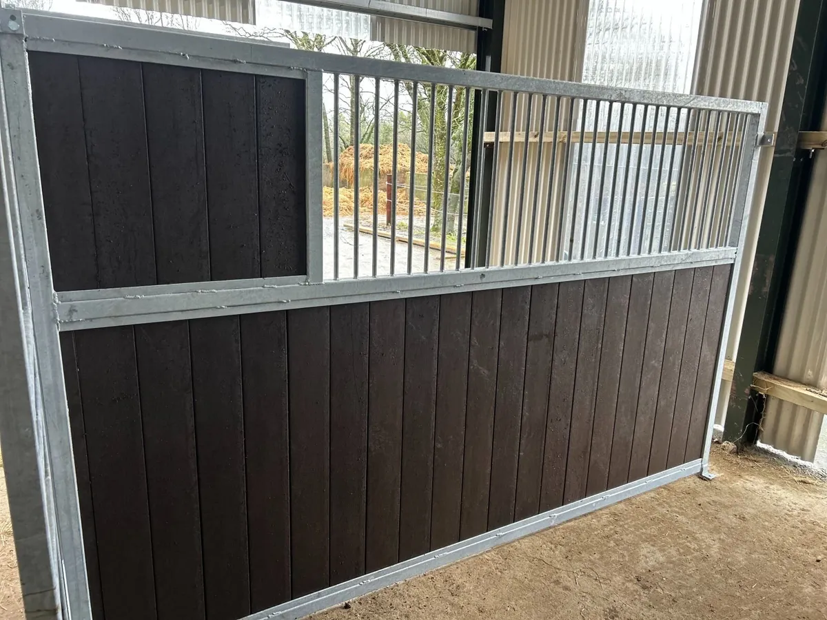 Stables/ Fronts/ Partitions/Doors - Image 2