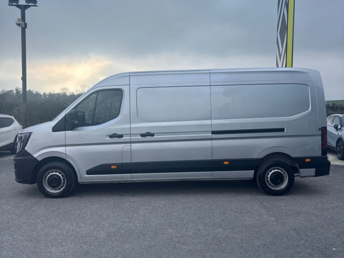 Renault Master 170BHP MASTER advance EX VAT PRICE - Image 4