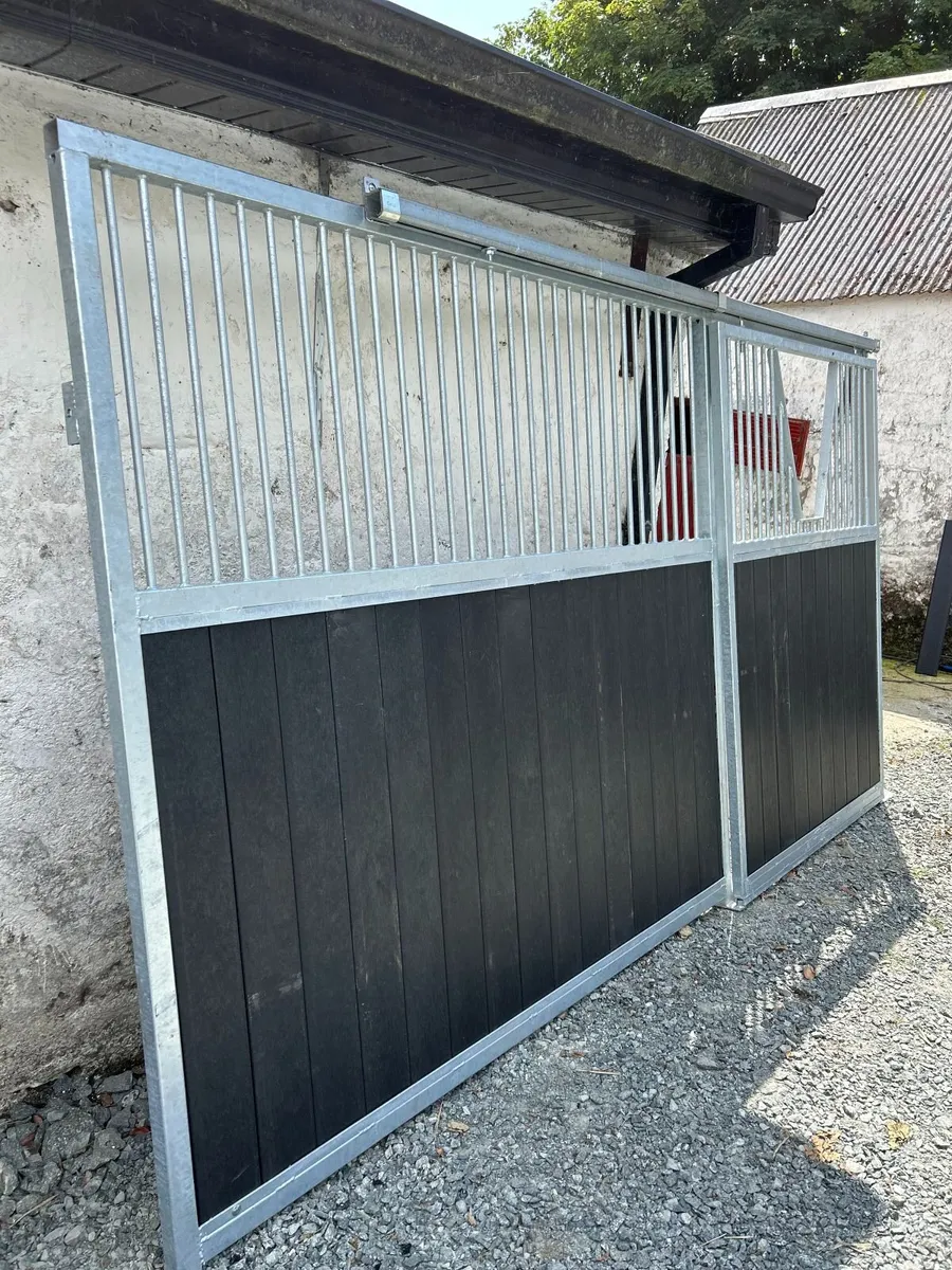 Stables/ Fronts/ Partitions/Doors - Image 3
