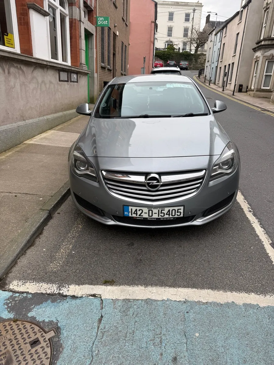 Open insignia - Image 2