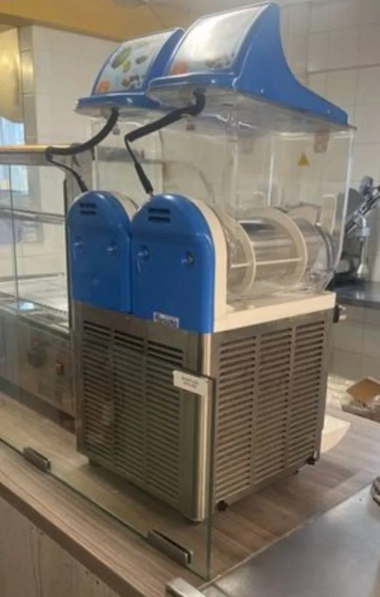 Commercial slushee machine - Image 3