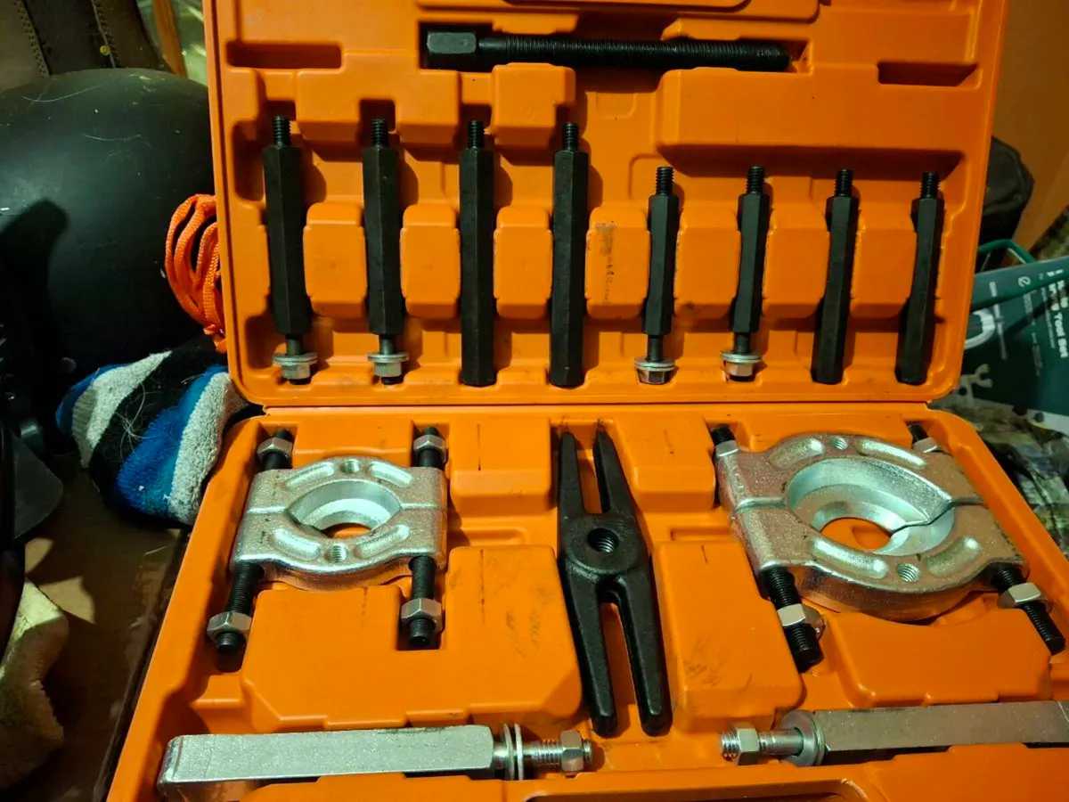 Bearing Puller Tool - Image 1