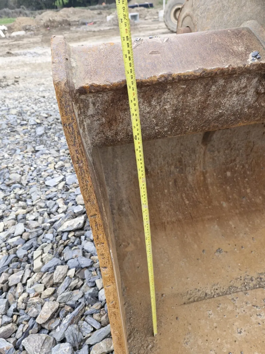 Geith digging bucket - Image 3