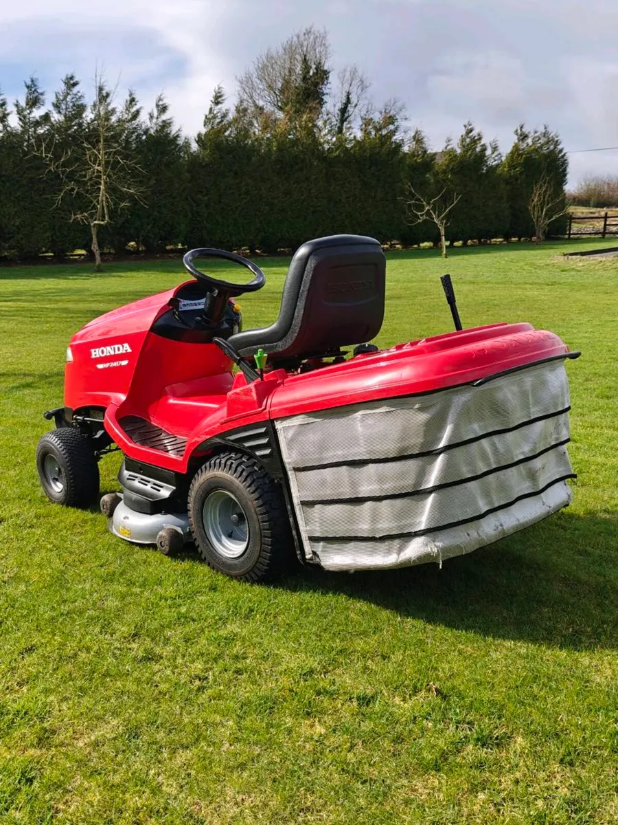 Honda HF 2417 Lawnmower - Image 3