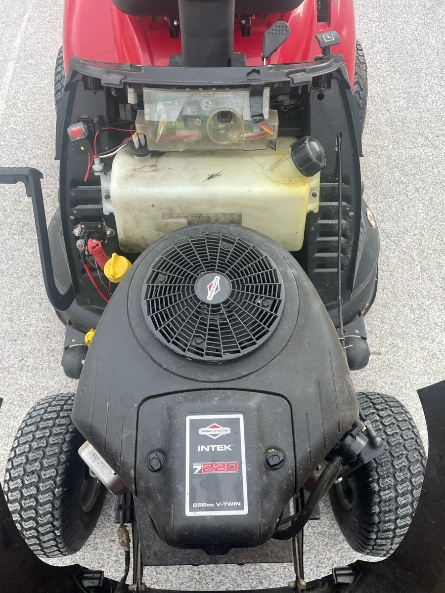 Mountfield lawnmower - Image 2