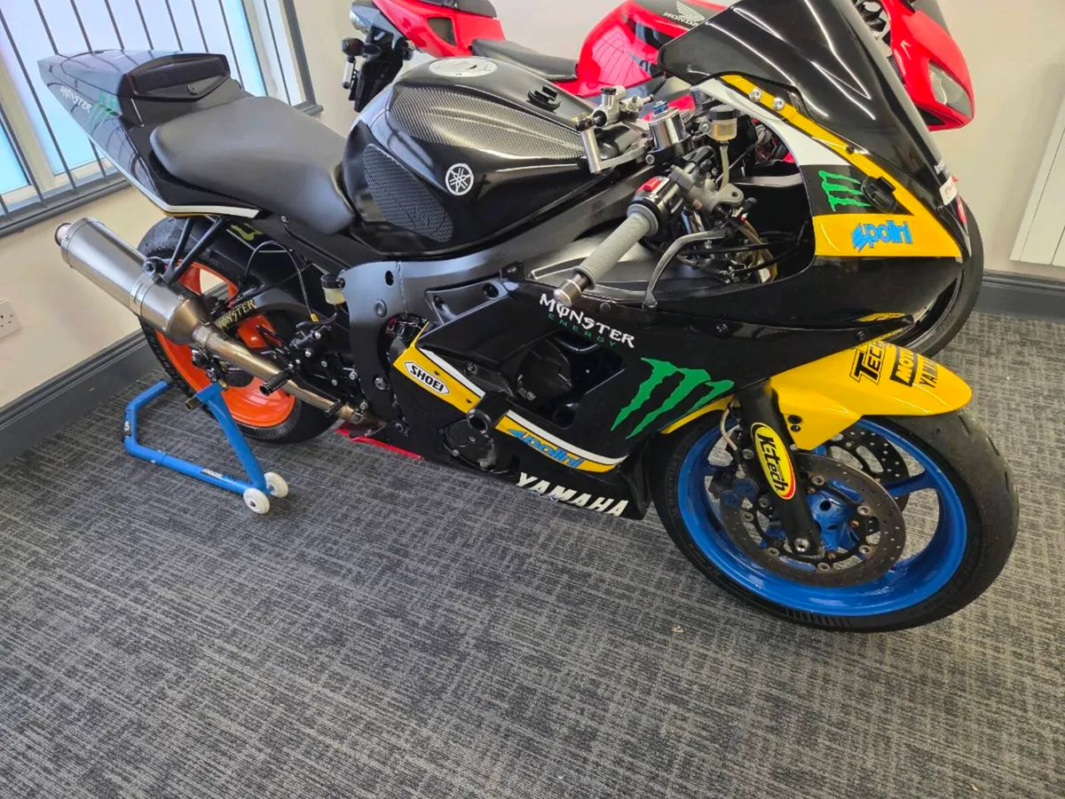 Yamaha R6 Track bike - Image 3
