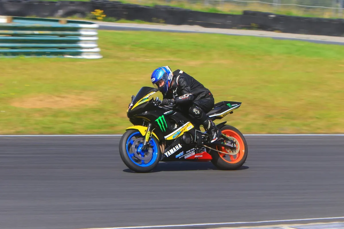Yamaha R6 Track bike - Image 2