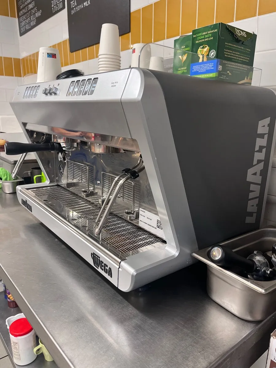 Lavazza Barista Coffee Machine Blue LB4724 - Image 3