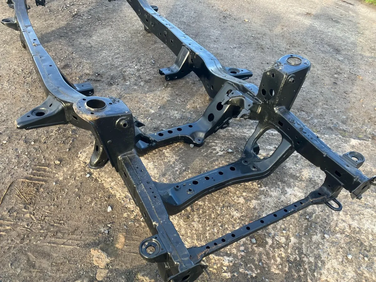 SWB Land Crusier Chassis - Image 1