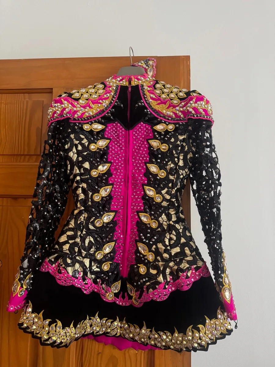 Irish Dancing Dress PERFECT CONDITION - Image 3