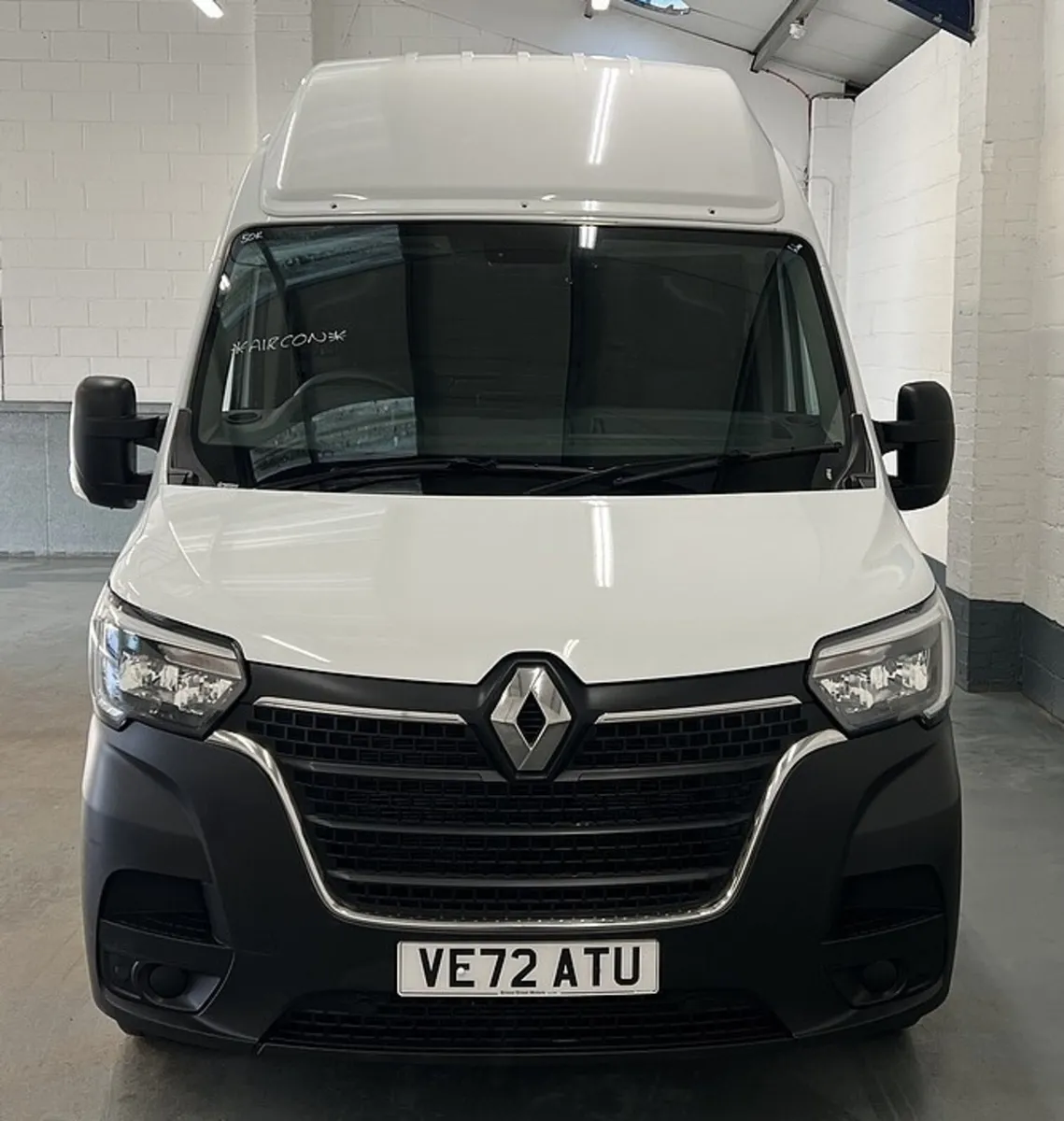 2023 Renault Master High Roof Panel Van - Image 1