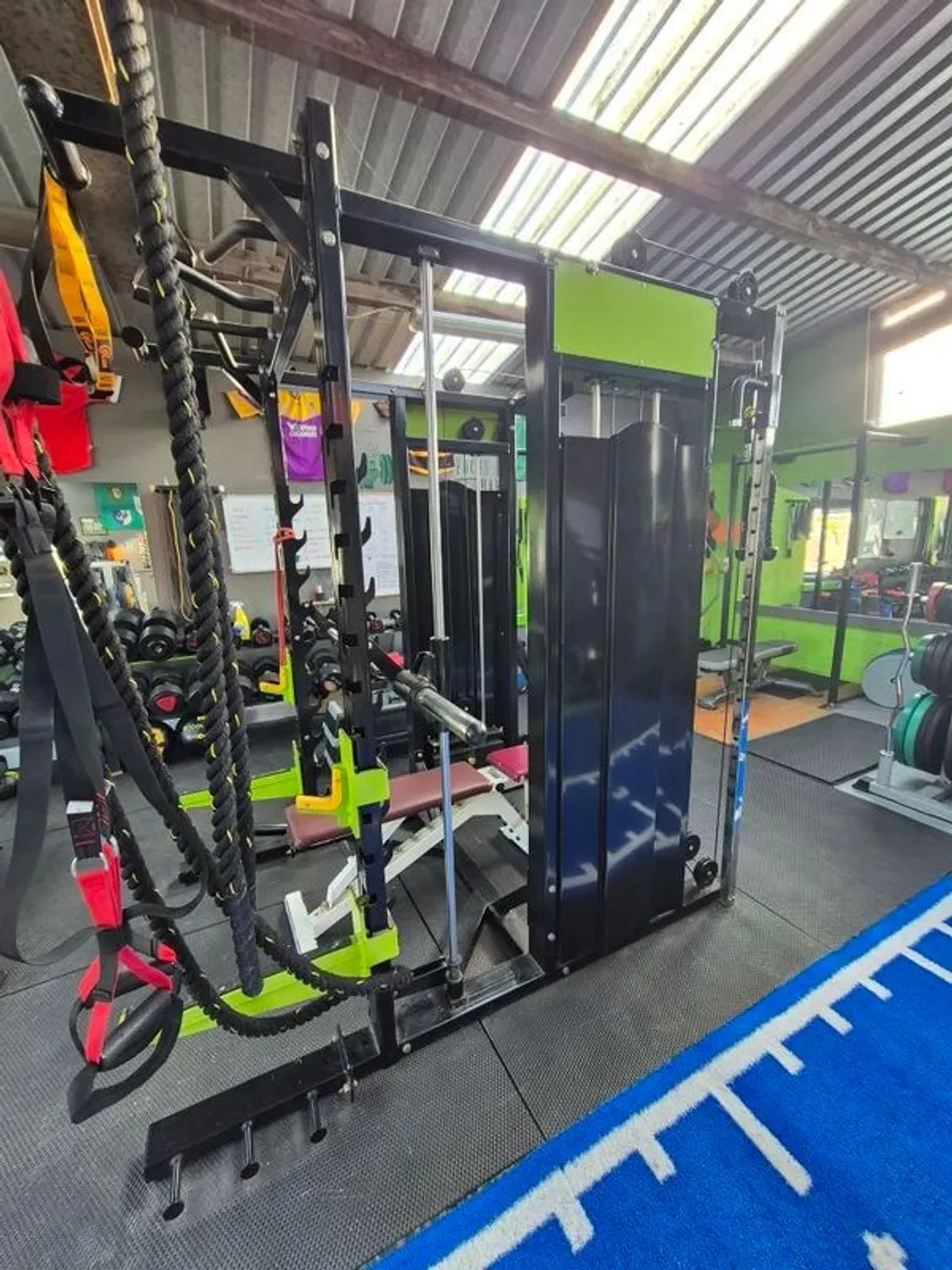 Cables/ Smith Machine - Image 2