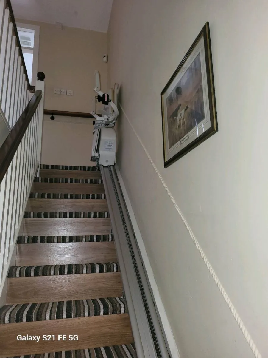 Stair lift - Image 3