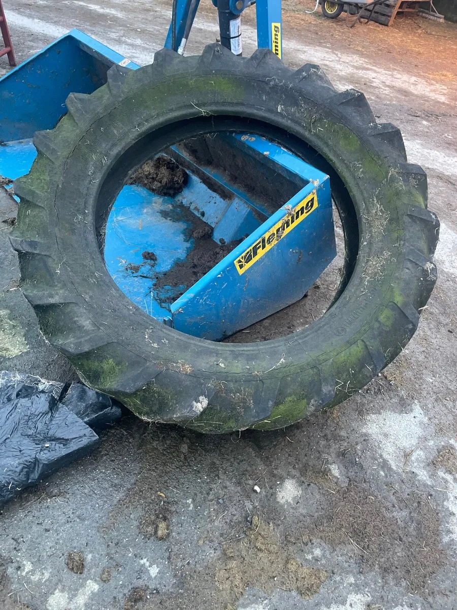 Tractor tyres free - Image 2