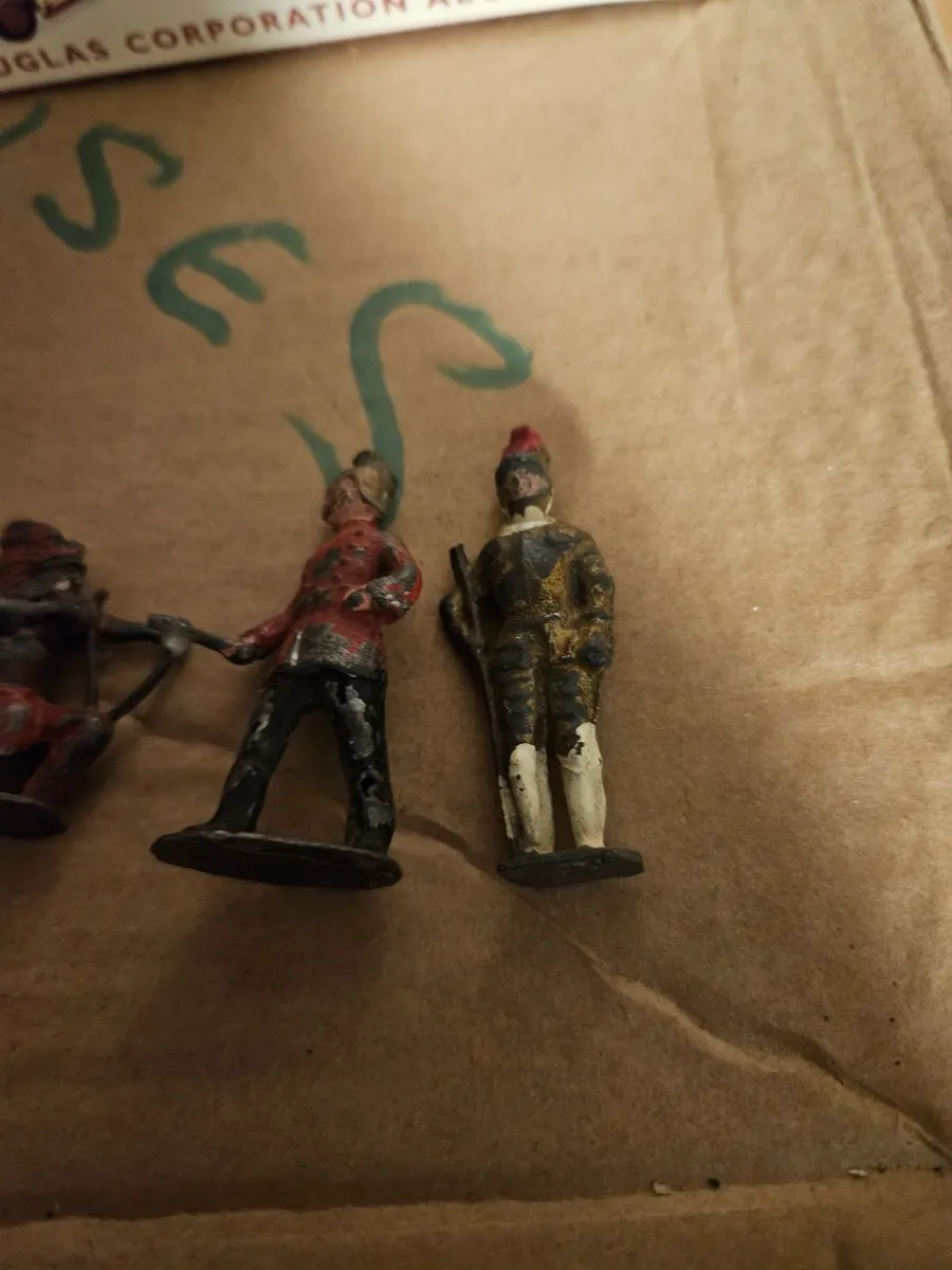 Vintage Hollow Cast and Lead Soldiers - Image 2