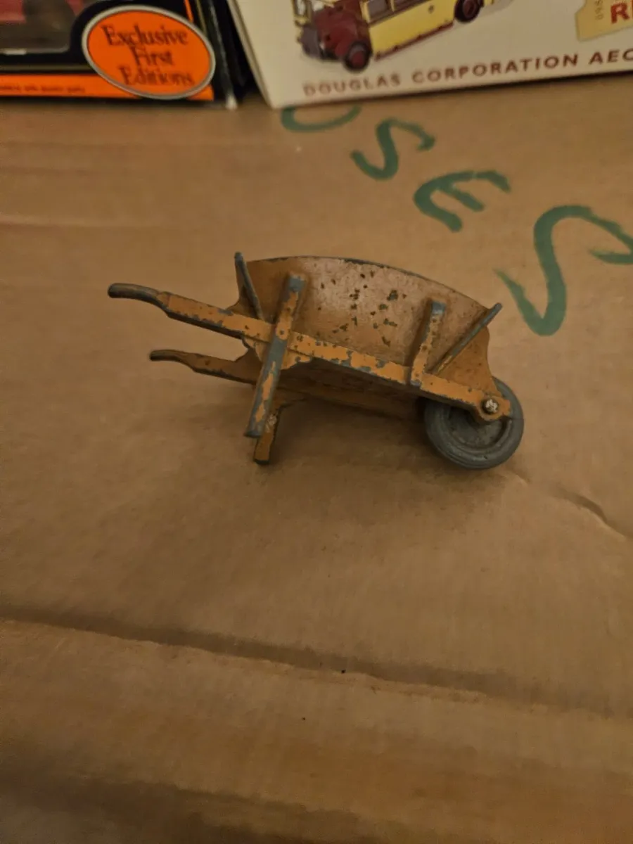 Vintage Dinky 1950's Wheel Barrow - Image 1
