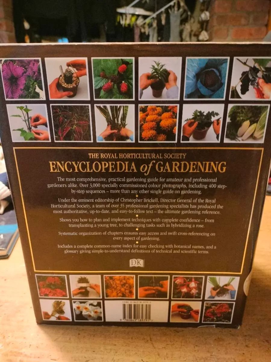 The Royal Horticultural society Encyclopedia of Ga - Image 3